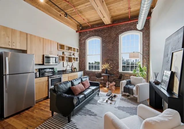 Photo 3 of Single family home for sale at 1400 Rosa L Parks Blvd #309, Nashville, TN 37208 | MLS# 3251057 | Listing updated on 2026-08-27