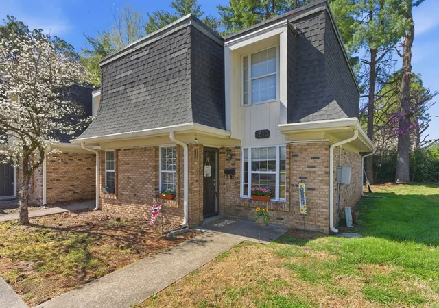 1st image of 1810 Dr Martin Luther King Jr Blvd, Murfreesboro, TN 37130 | MLS# 3248747