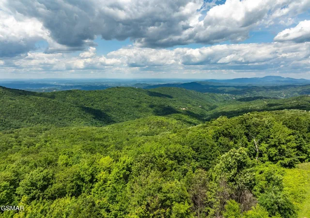 32nd image of 1260 Ski View Dr #UNIT 5301, Gatlinburg, TN 37738 | MLS# 3280822