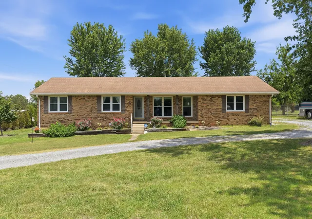 Photo 3 of Single family home for sale at 1024 Rome Pike, Lebanon, TN 37087 | MLS# 3260345 | Listing updated on 2026-09-24