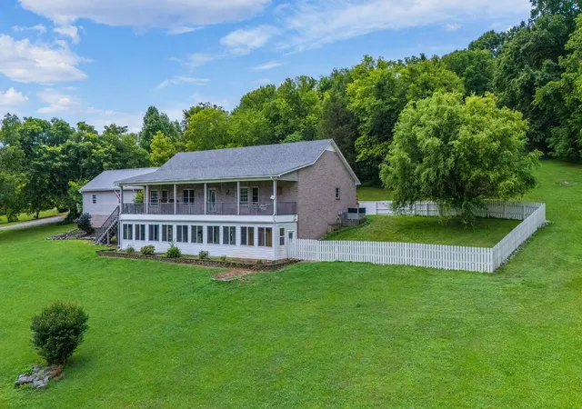 Homes for sale in Bell Buckle, TN | 769 Happy Valley Rd, Bell Buckle, TN 37020 | MLS# 3250640