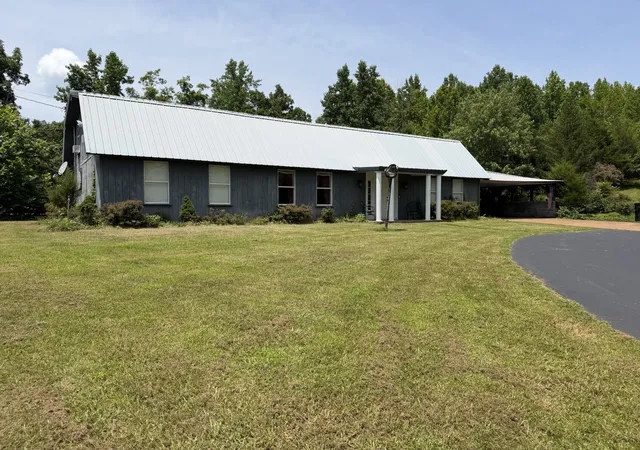 Homes for sale in Hohenwald, TN | 232 Cane Creek Rd, Hohenwald, TN 38462 | MLS# 3250297