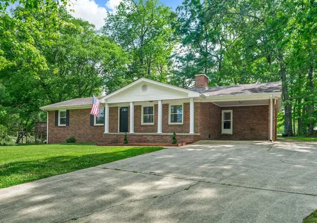 Homes for sale in Pleasant View, TN | 1387 Old Clarksville Pike, Pleasant View, TN 37146 | MLS# 3249018