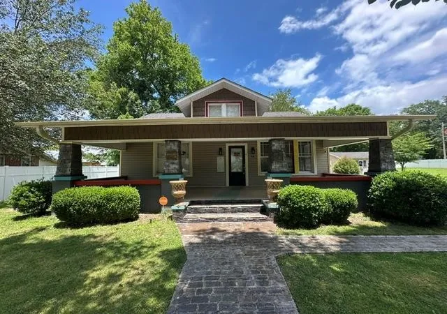 Homes for sale in Camden, TN | 116 W Frazier St, Camden, TN 38320 | MLS# 3249026