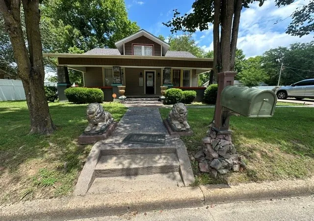 Homes for sale in Camden, TN | 116 W Frazier St, Camden, TN 38320 | MLS# 3249026