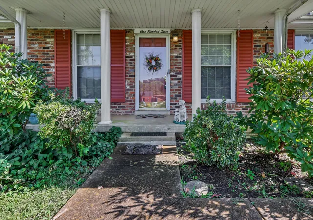 3rd image of 103 Love Ct, Clarksville, TN 37040 | MLS# 3264313