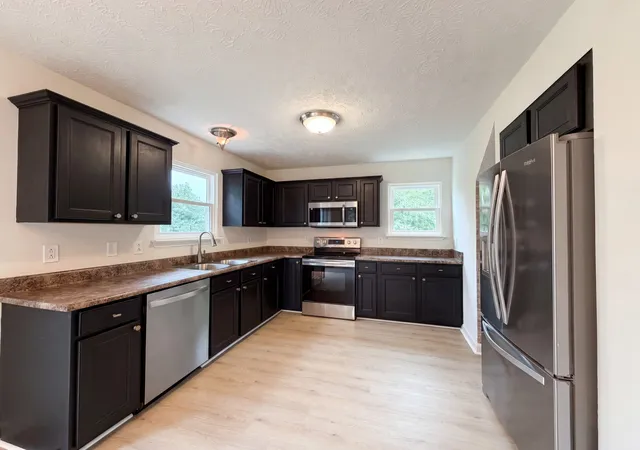 Photo 1 of Single family home for sale at 1223 California Dr, Murfreesboro, TN 37129 | MLS# 3249036 | Listing updated on 2026-10-29