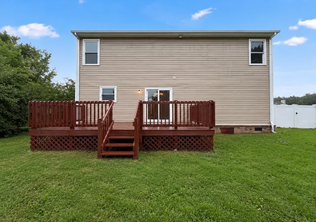 Photo 3 of Single family home for sale at 1223 California Dr, Murfreesboro, TN 37129 | MLS# 3249036 | Listing updated on 2026-10-29