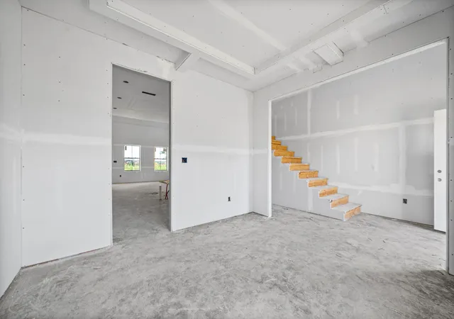 Photo 3 of Single family home for sale at 113 Monaghan Dr, Clarksville, TN 37042 | MLS# 3254776 | Listing updated on 2026-08-29