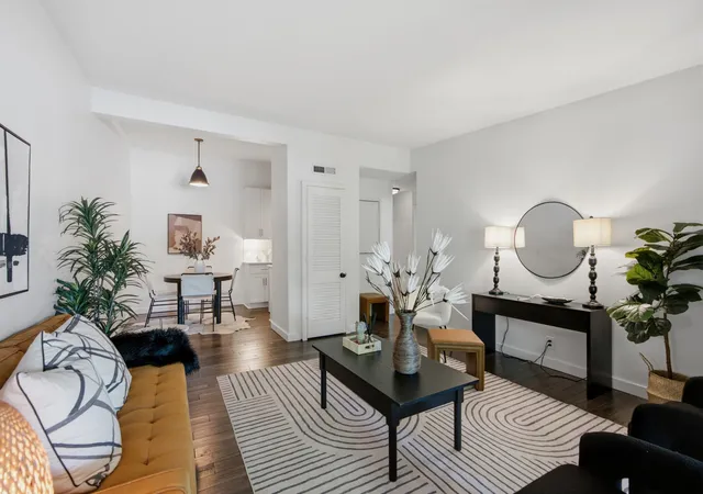 3rd image of 4425 Westlawn Dr #D205, Nashville, TN 37209 | MLS# 3251063