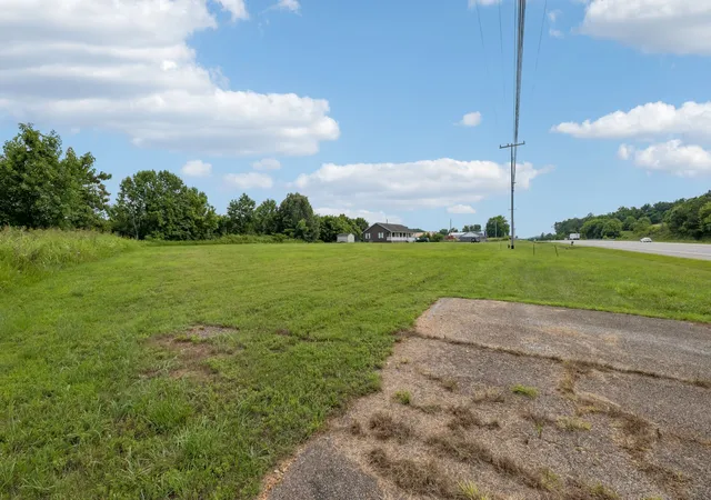 Homes for sale in Dover, TN | 1 Hwy 79, Dover, TN 37058 | MLS# 3251337