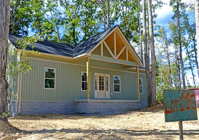 Photo 1 of Single family home for sale at 521 Shelton Cemetery Rd, Cumberland Furnace, TN 37051 | MLS# 3276597 | Listing updated on 2026-09-29