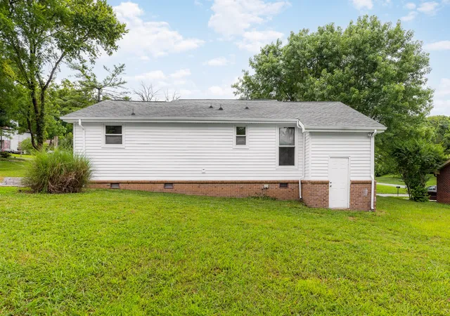 Homes for sale in Nashville, TN | 3221 Cedar Ridge Rd, Nashville, TN 37214 | MLS# 3249121