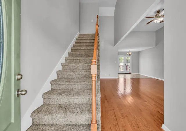 Photo 4 of Single family home for sale at 1380 Mutual Dr, Clarksville, TN 37042 | MLS# 3250355 | Listing updated on 2026-09-13
