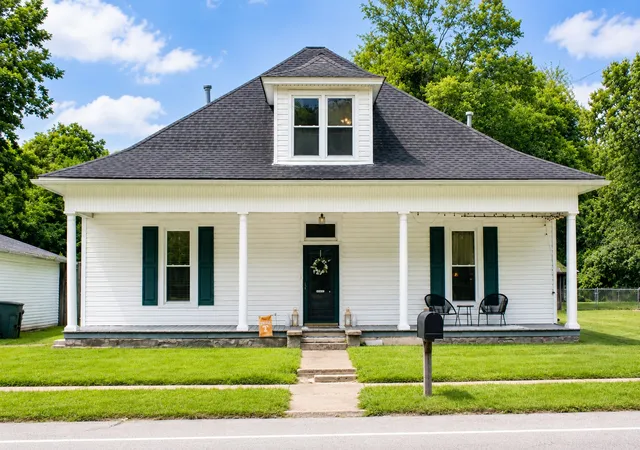 1st image of 4139 Hampshire Pike, Hampshire, TN 38461 | MLS# 3272143