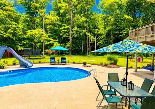 Homes for sale in Hendersonville, TN | 118 Millbrook Rd, Hendersonville, TN 37075 | MLS# 3251263