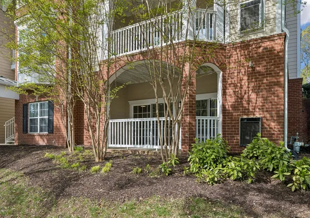 Homes for sale in Nashville, TN | 7005 Lenox Village Dr #2, Nashville, TN 37211 | MLS# 3260800