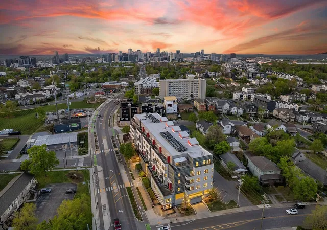 2nd image of 1900 12Th Ave S #513, Nashville, TN 37203 | MLS# 3250238