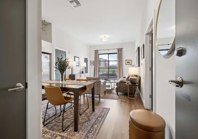 4th image of 1900 12Th Ave S #513, Nashville, TN 37203 | MLS# 3250238