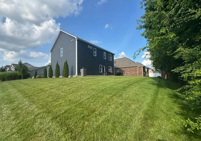 Photo 3 of Single family home for sale at 2611 Hidden Crk Way, Columbia, TN 38401 | MLS# 3250270 | Listing updated on 2026-09-04
