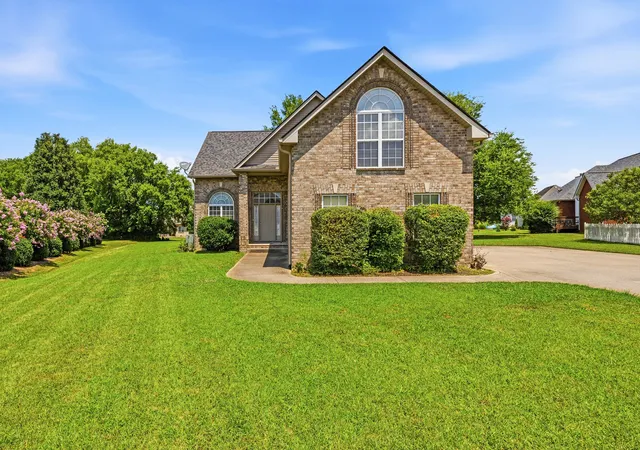 Photo 2 of Single family home for sale at 155 Brightstar Ct, Gallatin, TN 37066 | MLS# 3264103 | Listing updated on 2026-10-05