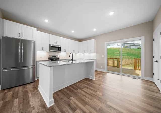 Photo 1 of Single family home for sale at 4931 Leesa Ann Ln, Hermitage, TN 37076 | MLS# 3250315 | Listing updated on 2026-10-08