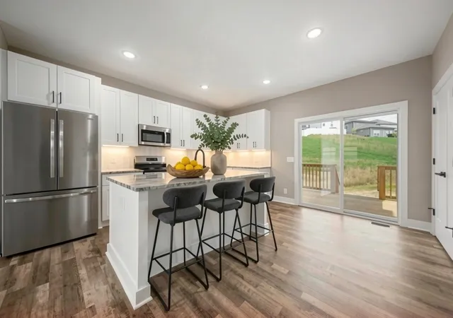 Photo 2 of Single family home for sale at 4931 Leesa Ann Ln, Hermitage, TN 37076 | MLS# 3250315 | Listing updated on 2026-10-08