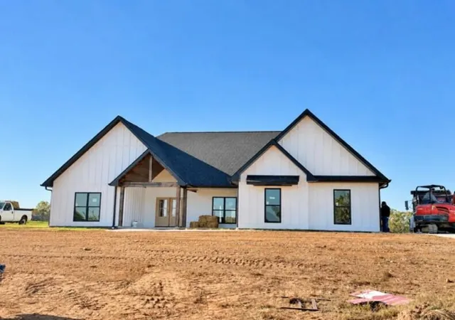 Single family home for sale at 520 Overlook Dr, Dayton, TN 37321 | MLS# 3250308