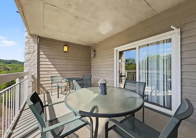 2nd image of 205 Ogle Dr, Pigeon Forge, TN 37863
