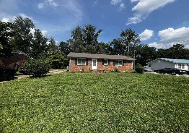 Homes for sale in Russellville, KY | 116 Hi View Dr, Russellville, KY 42276 | MLS# 3251506