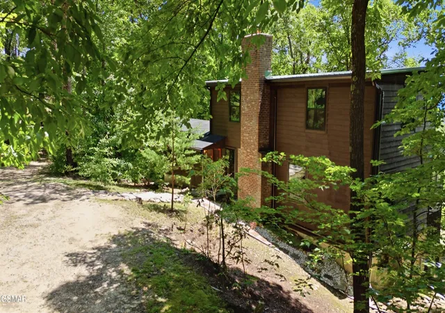 2nd image of 2749 E End Road, Sevierville, TN 37876 | MLS# 3302152