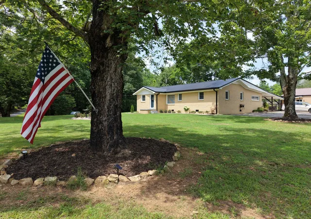 Homes for sale in Lawrenceburg, TN | 88 Kidd Rd, Lawrenceburg, TN 38464 | MLS# 3251583