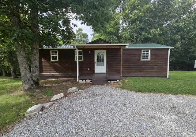 Homes for sale in Nunnelly, TN | 9326 Magnolia Way, Nunnelly, TN 37137 | MLS# 3250384