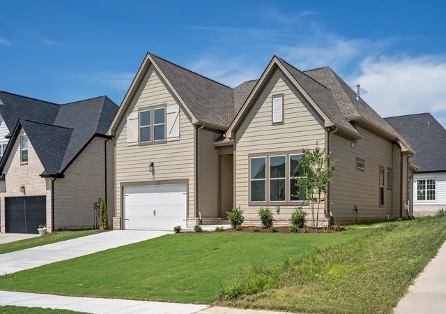 Photo 3 of Single family home for sale at 3005 Fanshaw Rd, Smyrna, TN 37167 | MLS# 3250663 | Listing updated on 2026-08-30