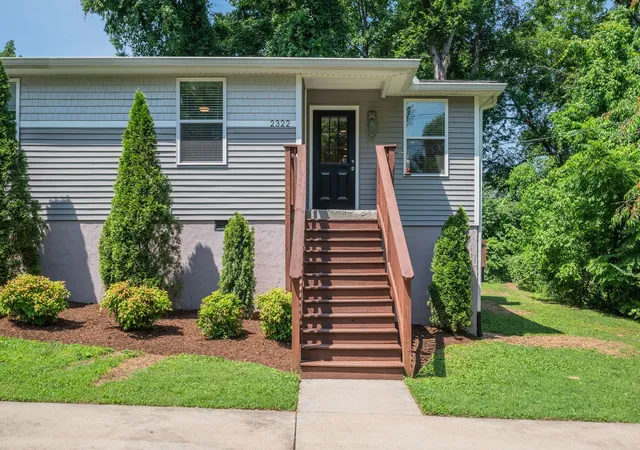 2nd image of 2322 Hidden Terrace Ct, Nashville, TN 37216 | MLS# 3250396