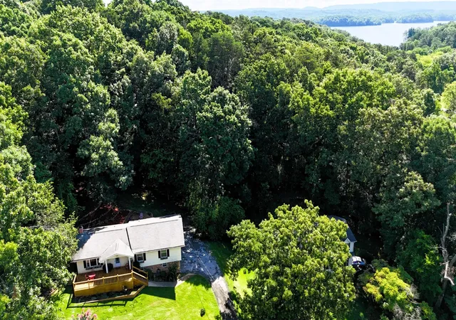 3rd image of 7608 Ridge Bay Dr, Hixson, TN 37343 | MLS# 3250397