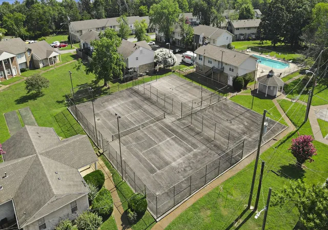 2nd image of 3880 Priest Lake Dr, Nashville, TN 37217