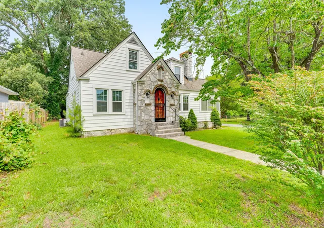 Photo 1 of Single family home for sale at 125 Melrose Dr, Chattanooga, TN 37421 | MLS# 3599488 | Listing updated on 2026-09-25