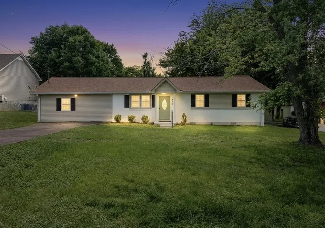 1st image of 203 Freeman Dr, Lewisburg, TN 37091 | MLS# 3250647