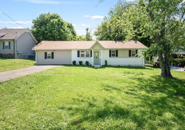 3rd image of 203 Freeman Dr, Lewisburg, TN 37091 | MLS# 3250647