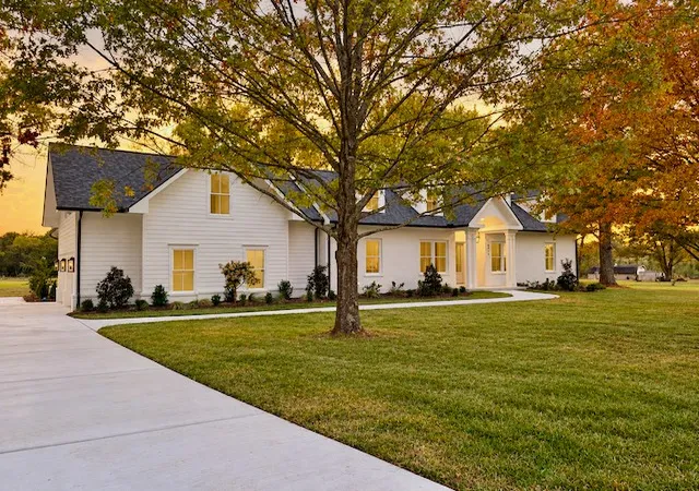 Photo 3 of Single family home for sale at 4613 Harpeth Peytonsville Rd, Thompsons Station, TN 37179 | MLS# 3526775 | Listing updated on 2026-10-11