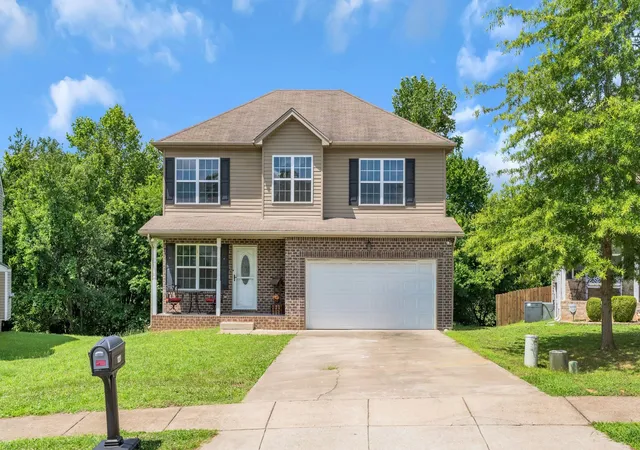 Homes for sale in Springfield, TN | 123 Golf Club Cir, Springfield, TN 37172 | MLS# 3250667