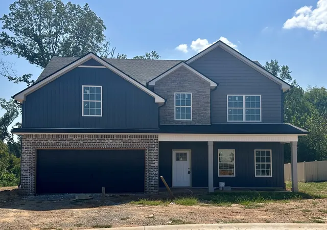 Photo 1 of Single family home for sale at 98 Sycamore Hl, Clarksville, TN 37042 | MLS# 3250642 | Listing updated on 2026-10-06
