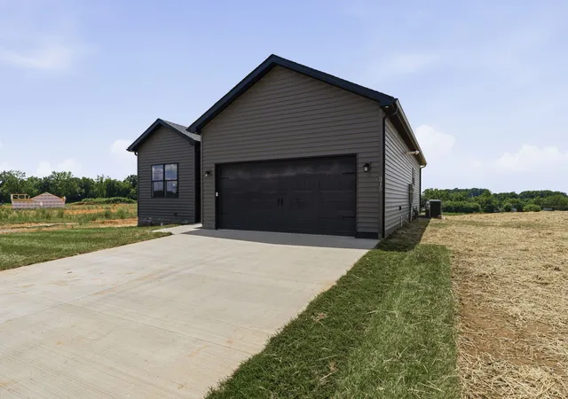 2nd image of 315 Marley St, Scottsville, KY 42164 | MLS# 3250639