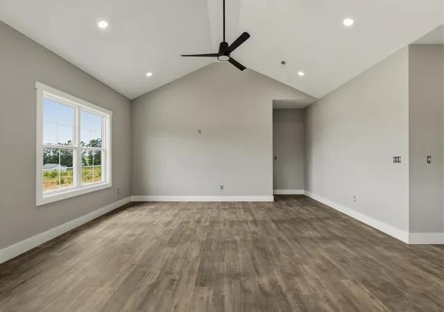 4th image of 321 Marley St, Scottsville, KY 42164 | MLS# 3250643