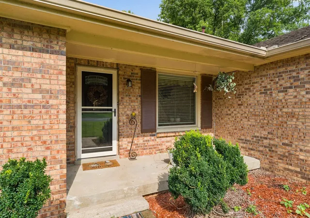 Photo 3 of Single family home for sale at 7342 Rolling River Pkwy, Nashville, TN 37221 | MLS# 3268781 | Listing updated on 2026-09-06