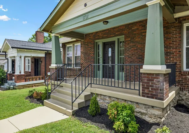1st image of 1712 Villa Pl, Nashville, TN 37212 | MLS# 3251449