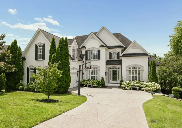 Photo 1 of Mansion for sale at 9713 Mountain Ash Ct, Brentwood, TN 37027 | MLS# 3250903 | Listing updated on 2026-07-31
