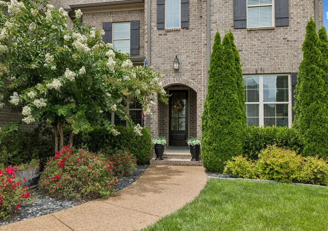 Photo 3 of Sale Pending at 6028 Trout Ln, Spring Hill, TN 37174 | MLS# 3251070 | Listing updated on 2026-10-09