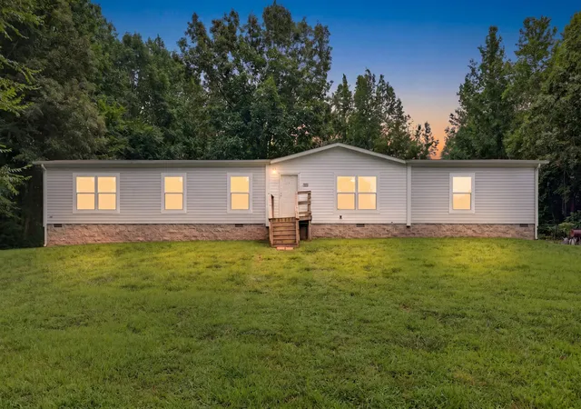 1st image of 155 Earls Rd, Dover, TN 37058 | MLS# 3281103